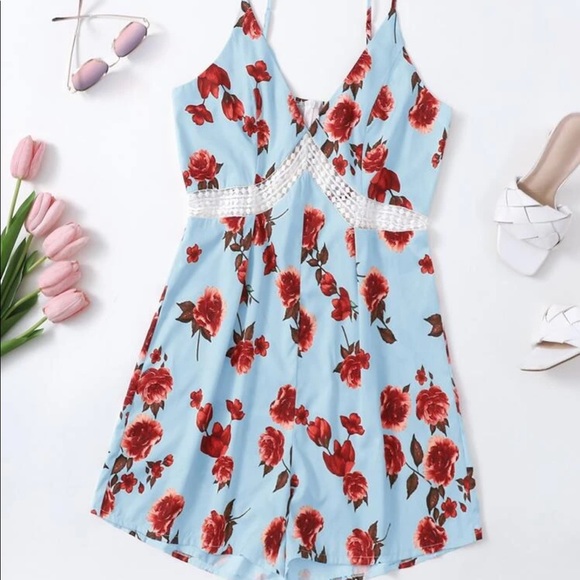 Sky ☁️ Blue w/red floral pattern romper dress